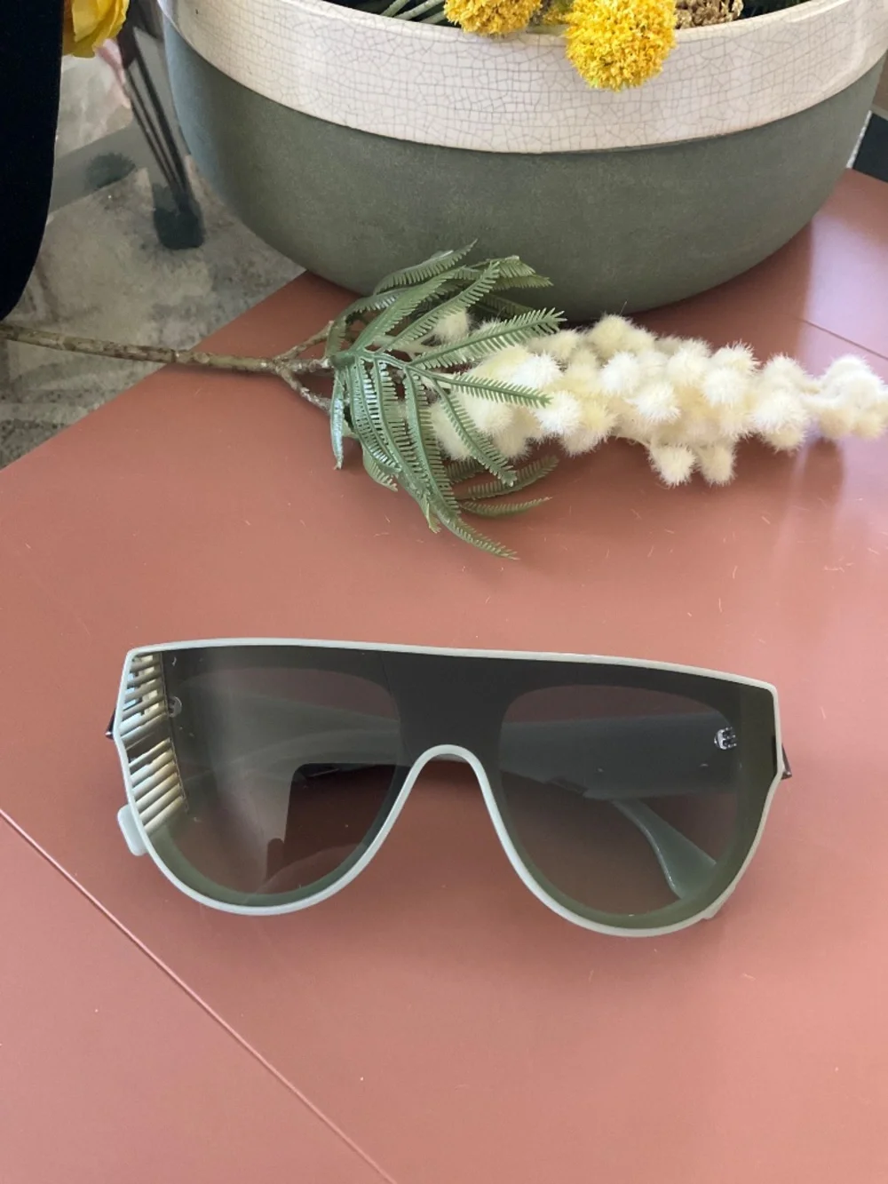 FENDI  139mm Flat Top Sunglasses